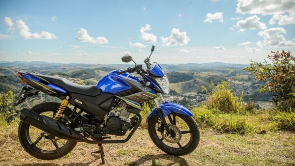 Yamaha YS150 gây chú ý nhờ độ bền và siêu tiết kiệm xăng, gợi nhớ thời hoàng kim của Yamaha FZ-S tại Việt Nam