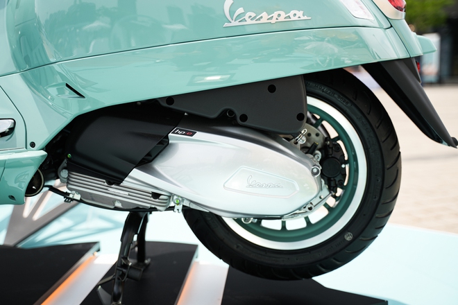 80 năm Vespa: Biểu tượng di sản khuấy động tinh thần trẻ tại Thủ Thiêm Riverstage!- Ảnh 9. 80 năm Vespa: Biểu tượng di sản khuấy động tinh thần trẻ tại Thủ Thiêm Riverstage!- Ảnh 9.