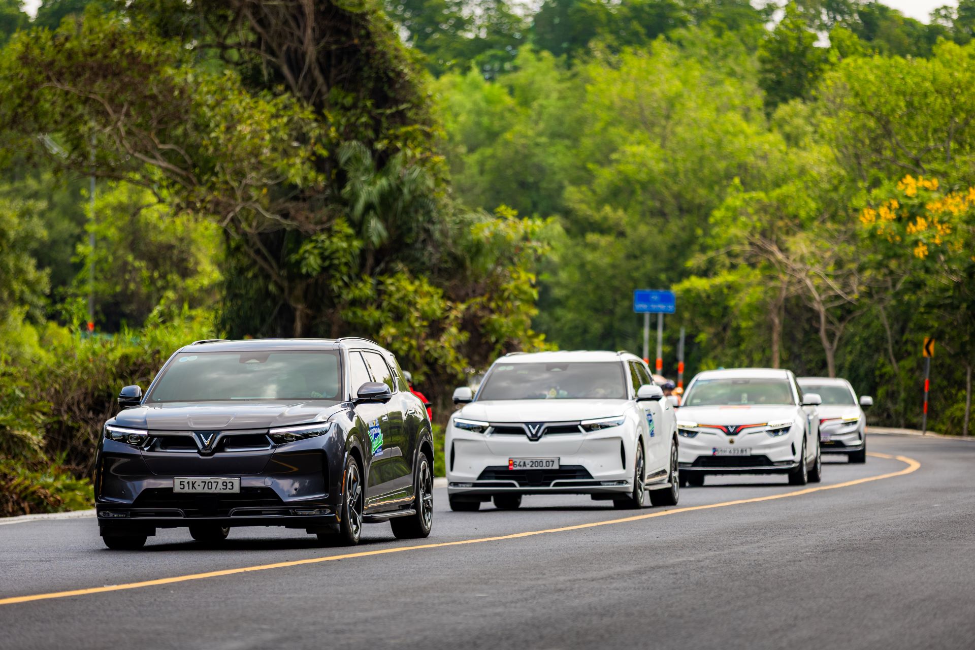 VinFast VF 9: Mẫu SUV “lão hóa ngược”, càng dùng càng thông minh - Ảnh 1. VinFast VF 9: Mẫu SUV “lão hóa ngược”, càng dùng càng thông minh - Ảnh 1.