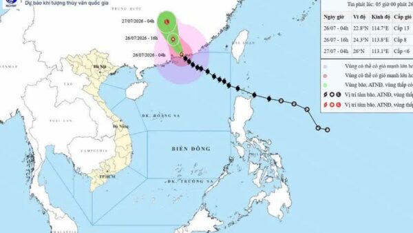 Bão số 2 suy yếu, không ảnh hưởng trực tiếp đất liền Việt Nam