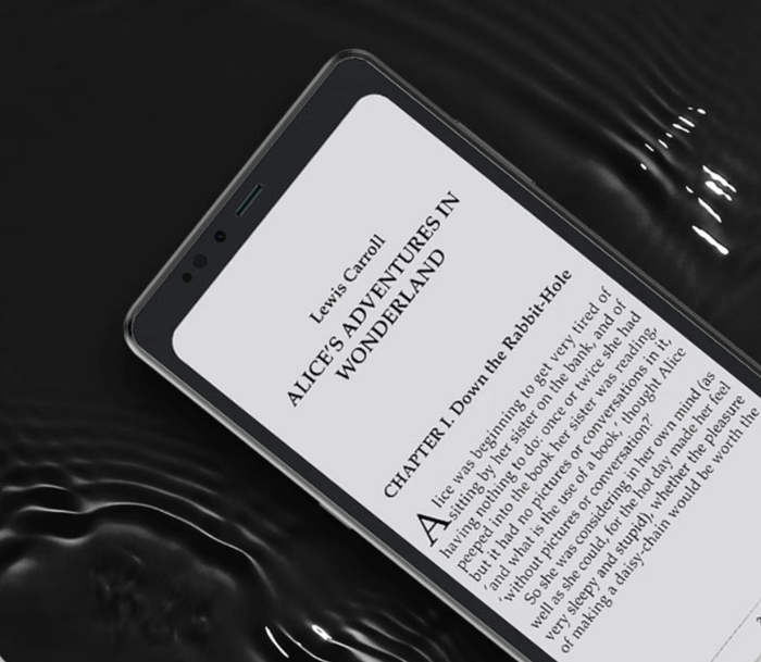 Cận cảnh Hisense A10: Điện thoại sở hữu màn hình như máy đọc sách nhưng có cả màn hình LCD phía sau có thể tháo rời từ tính cực độc đáo - Ảnh 2.