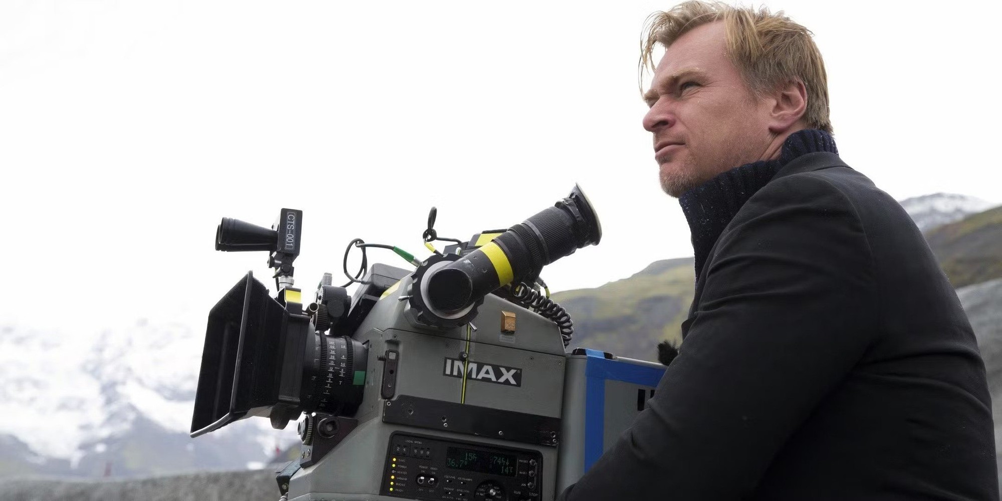 020260712120953-1784610848373-1784610848596519378609 Christopher Nolan vừa làm điều Apple từng làm với iPhone: Cả Hollywood buộc phải bước vào một cuộc đua hoàn toàn mới - Ảnh 2.