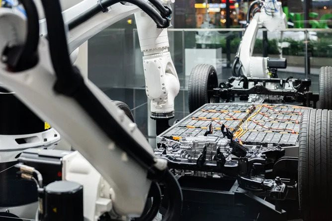 AI có thể giúp pin Tesla chạy thêm hơn 100.000 dặm? Nghiên cứu mới hé lộ bước tiến kéo dài tuổi thọ pin tới 23%- Ảnh 2. AI có thể giúp pin Tesla chạy thêm hơn 100.000 dặm? Nghiên cứu mới hé lộ bước tiến kéo dài tuổi thọ pin tới 23%- Ảnh 2.