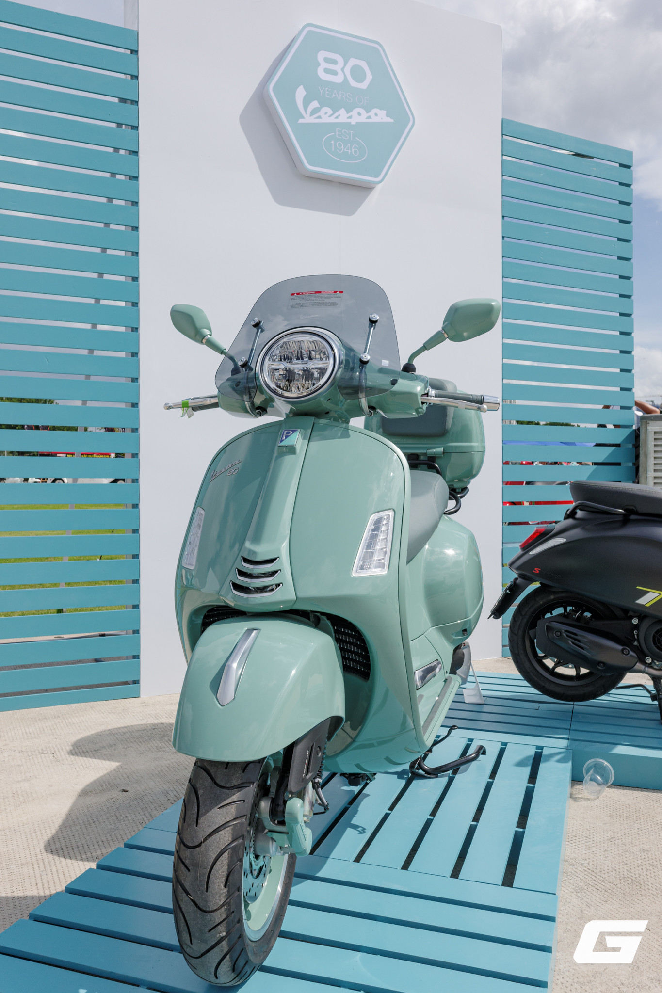 Vespa mang bộ sưu tập 80 năm khuấy động Vietnam Scooters Fest 2026- Ảnh 13. Vespa mang bộ sưu tập 80 năm khuấy động Vietnam Scooters Fest 2026- Ảnh 13.