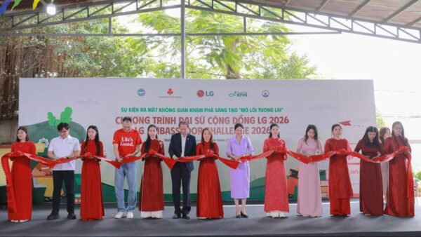 LG mở không gian khám phá sáng tạo, giúp hơn 1.000 học sinh Đồng Nai tiếp cận công nghệ