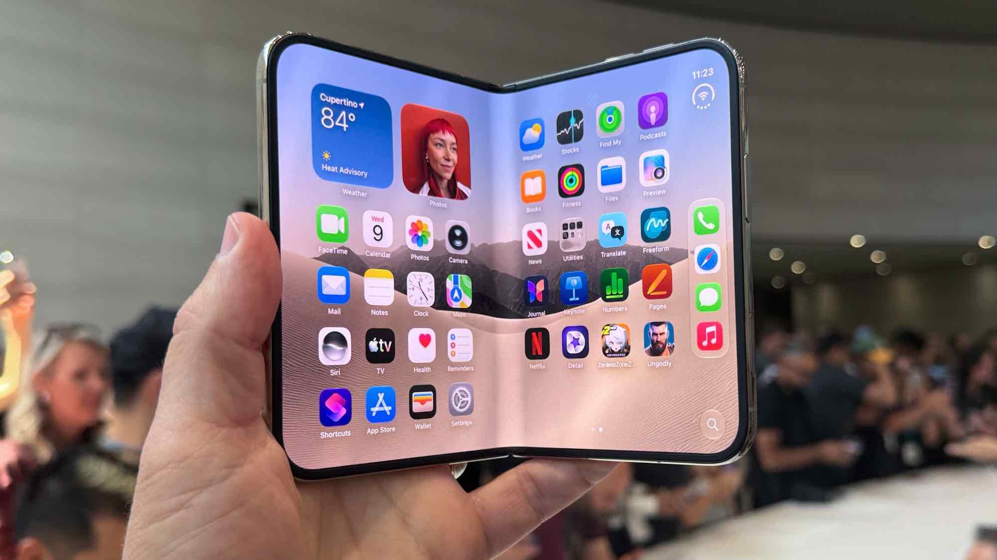 dat-truoc-iphone-duo-1792033921-1 dat-truoc-iphone-duo-1792033921.png
