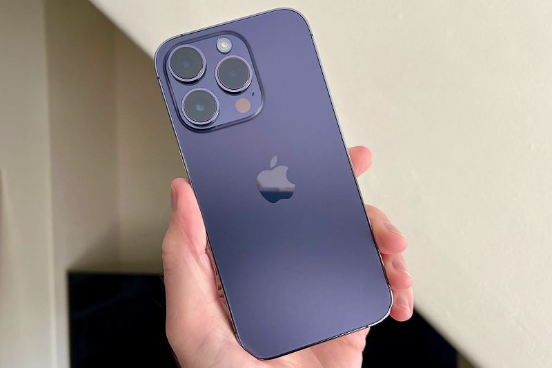 gia-iphone-14-pro-1792571175.png