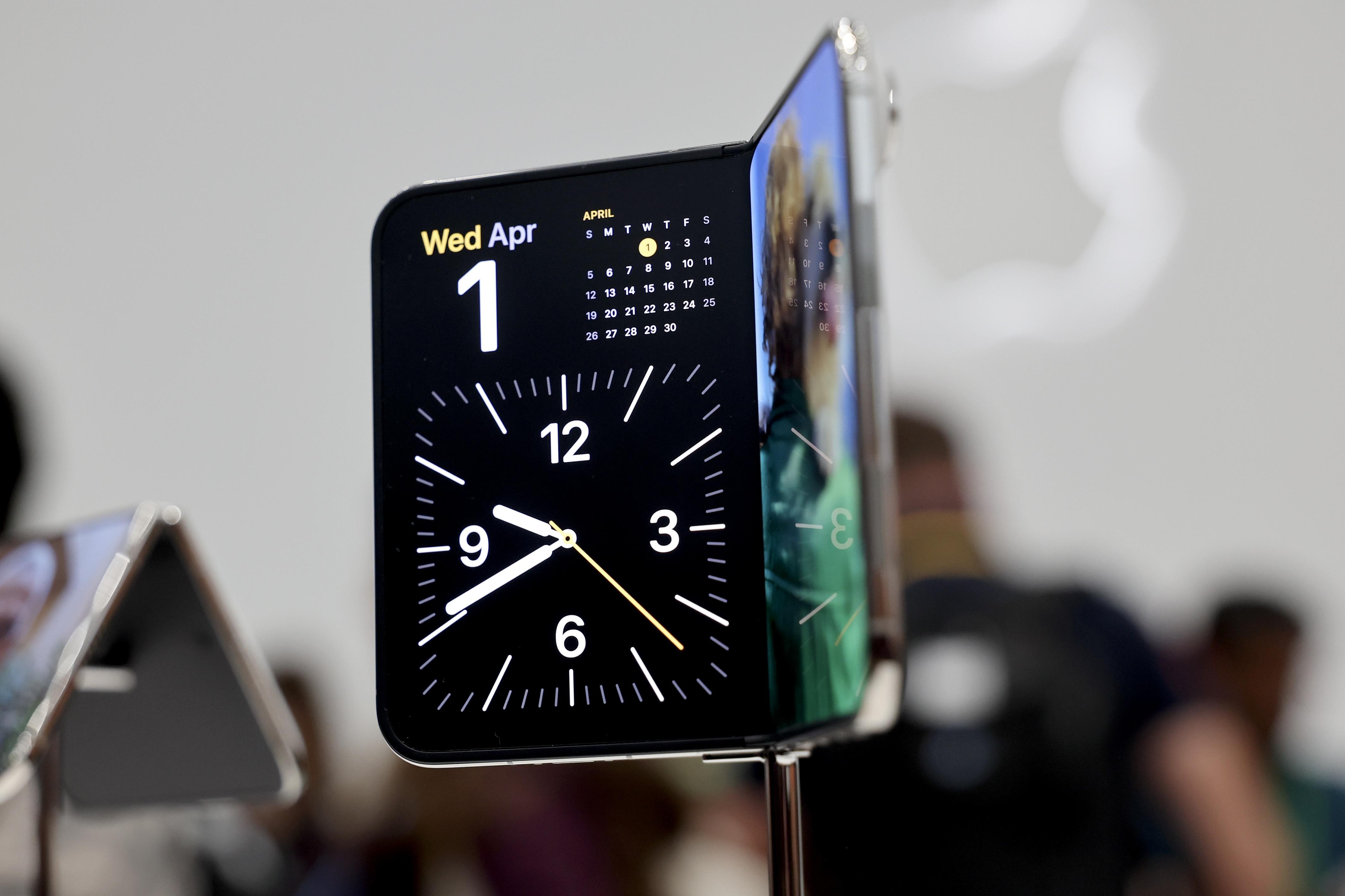 iphone-duo-1791169047.jpg